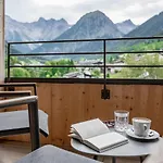 Alpenhotel Zimba 4*
