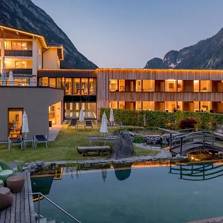 Szálloda Alpenhotel Zimba Brand