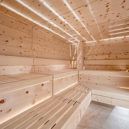 Alpenhotel Zimba فندق