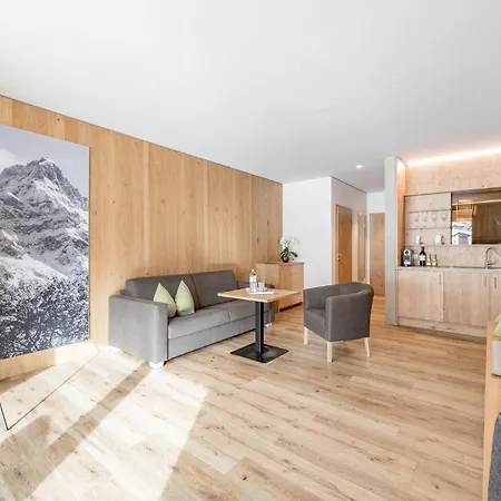Alpenhotel Zimba Hotel 4*